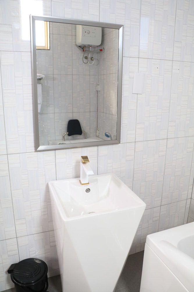 Executive Room, Jetted Tub photo 2