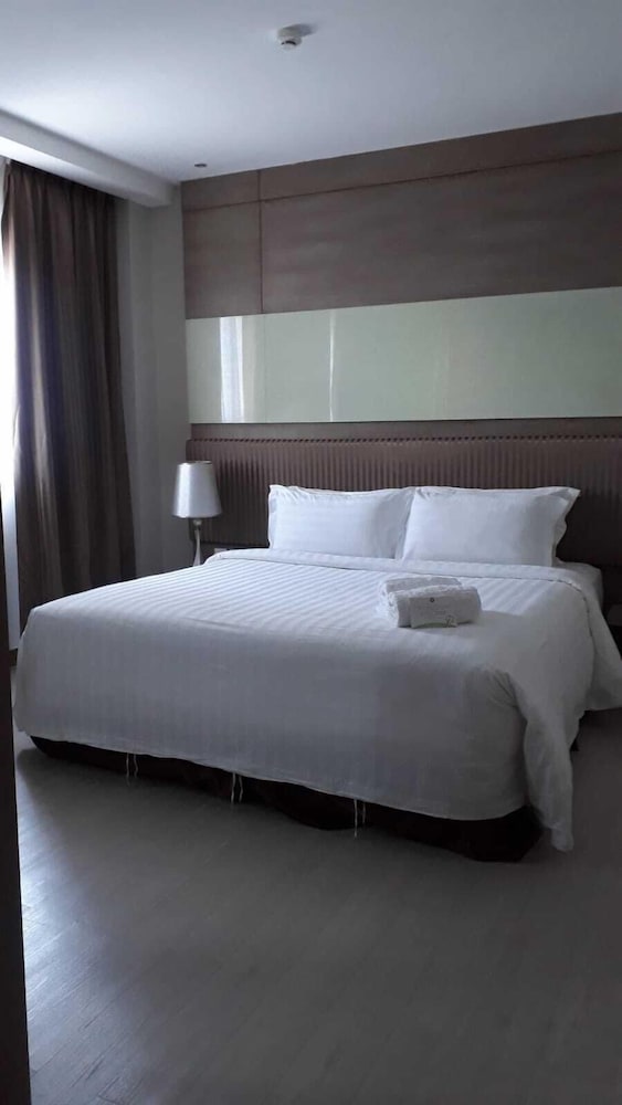 Premier Apartment, 2 Bedrooms, Balcony