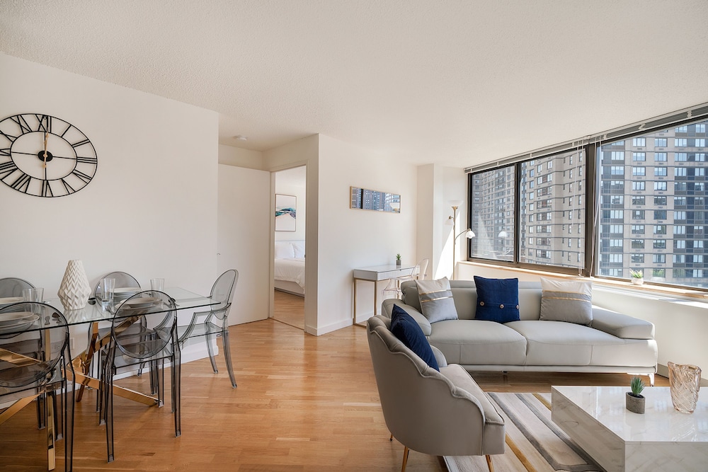 Apartment photo 3