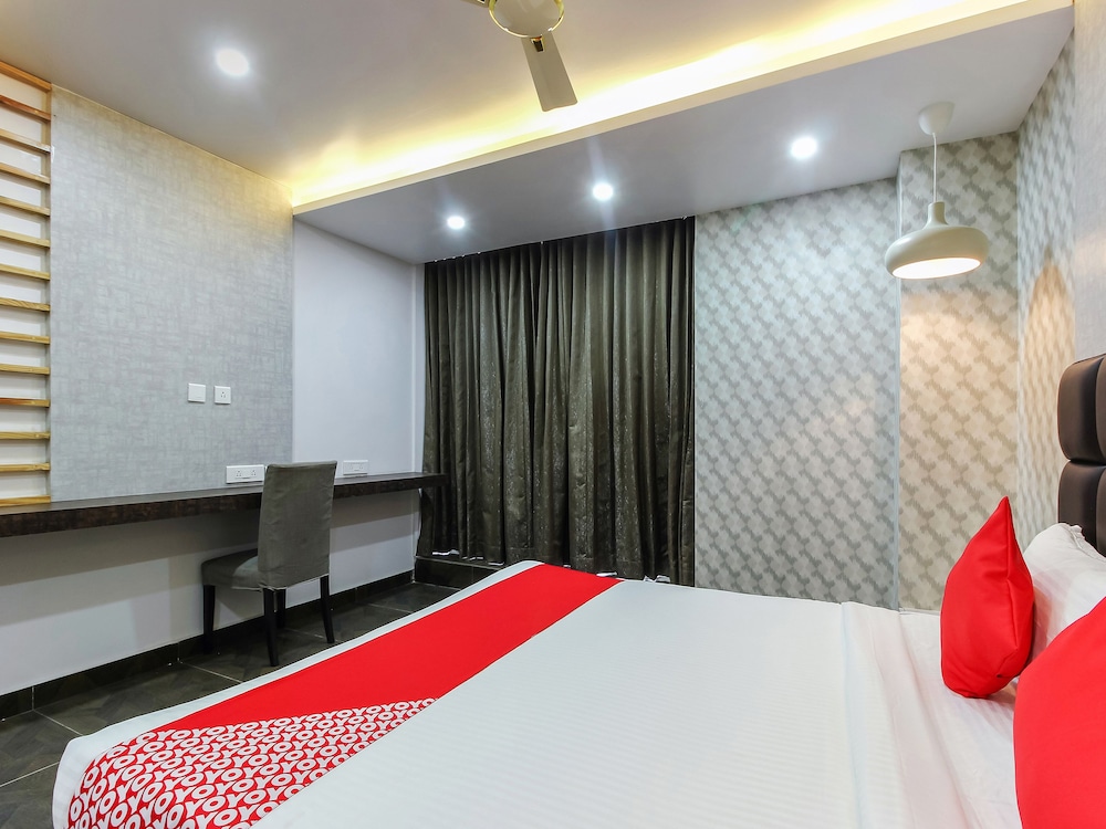 Double or Twin Room photo 3