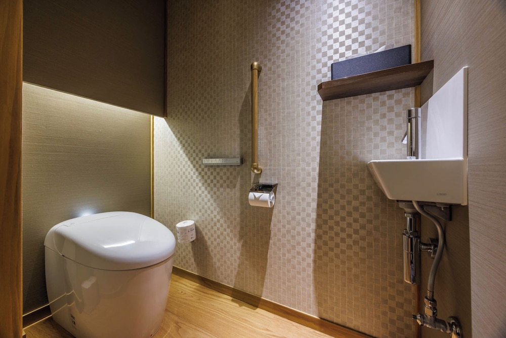 Standard Double Room - Photo 6