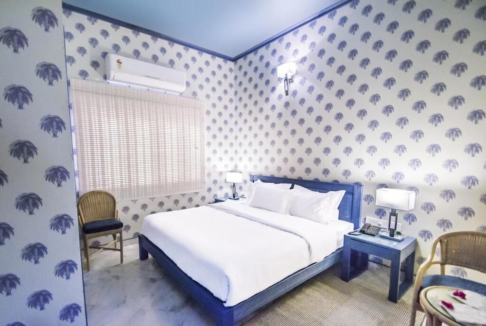 Deluxe Double Room, Garden View
