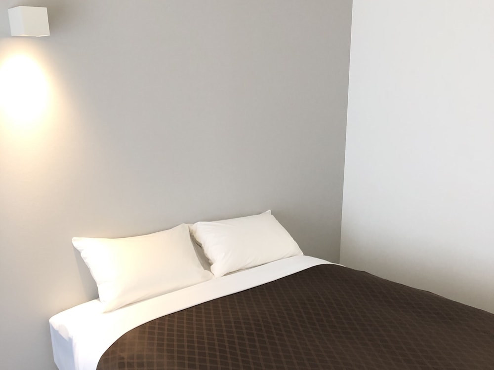 Standard Double Room - Photo 5