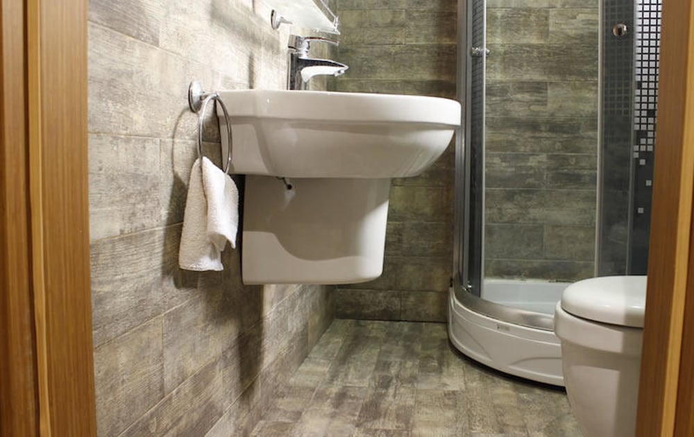 Standard Room - Photo 4
