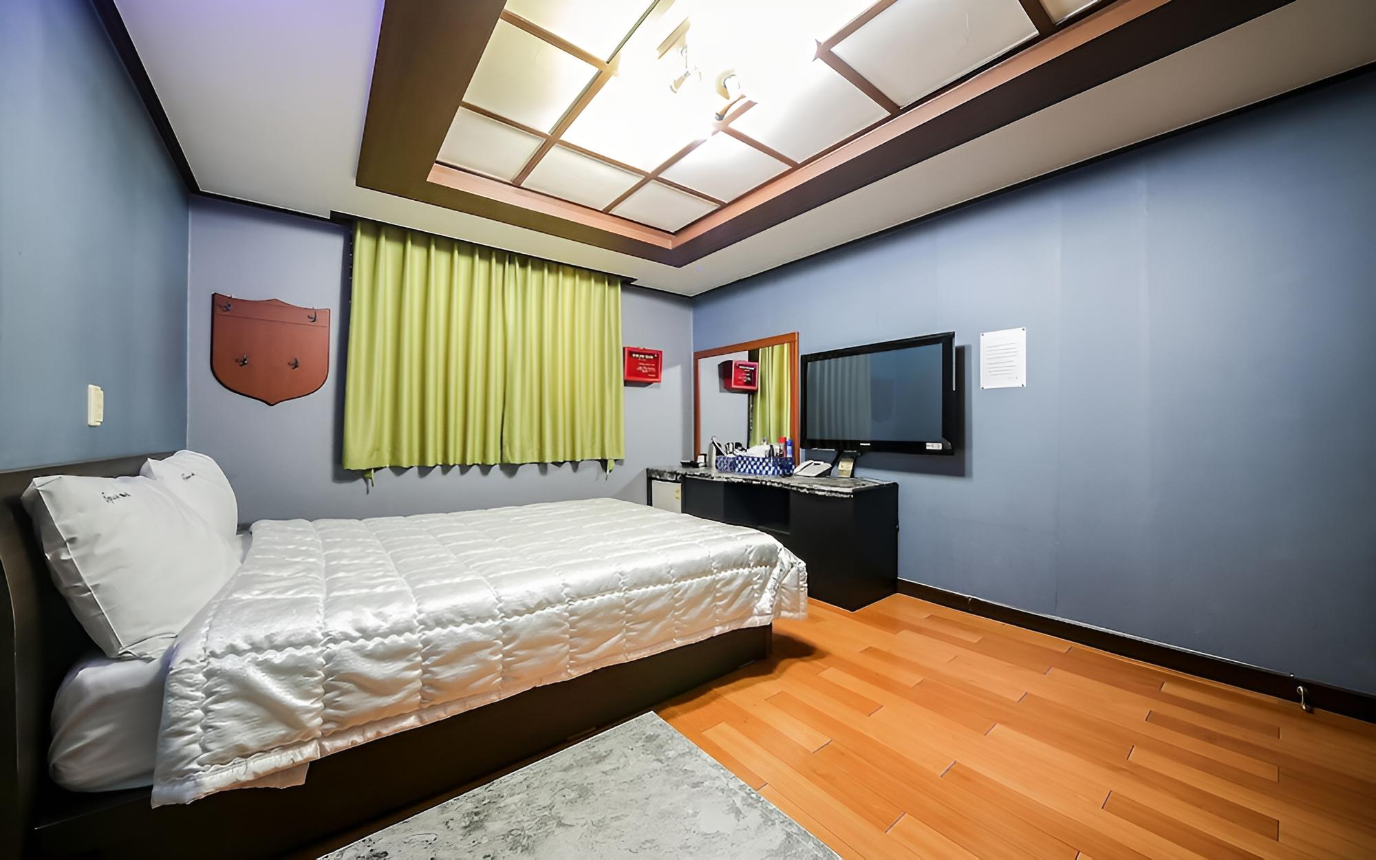 Room (Standard Room) photo 1