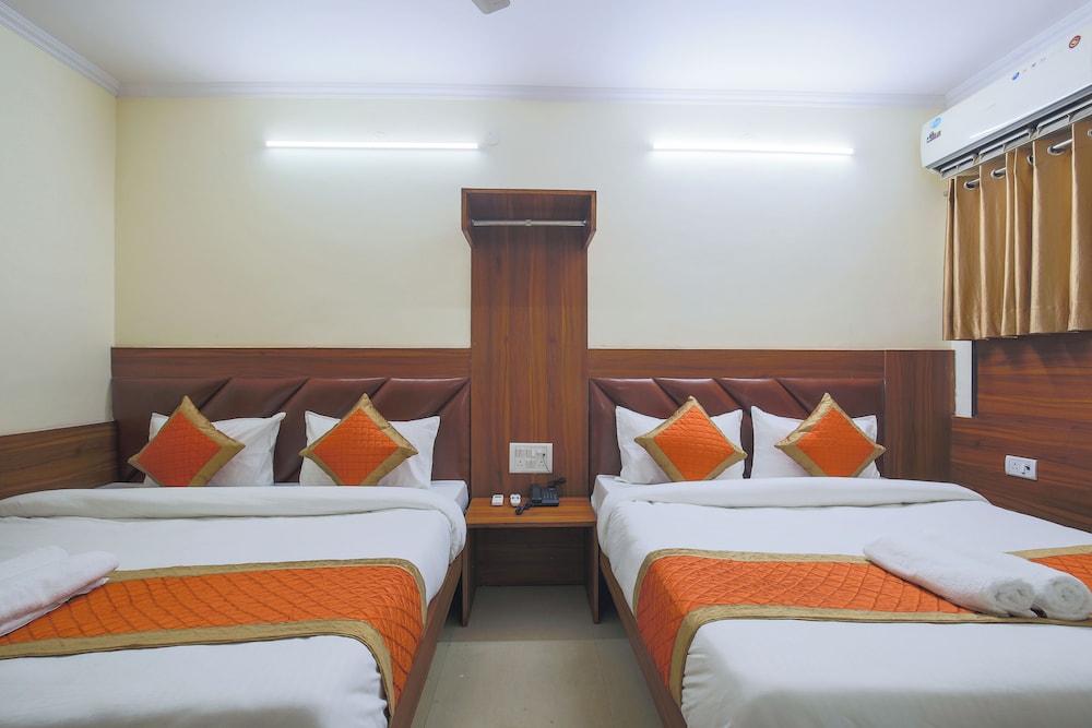 Family Quadruple Room - Photo 4
