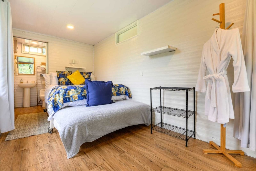 Standard Quadruple Room, Balcony, Mountain View
