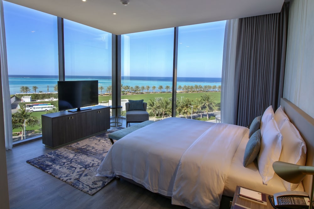 Premium 2 Bedroom Suite, Sea View - Photo 1