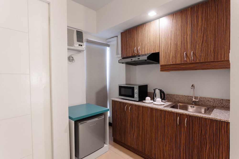 Premier Studio, 1 Double Bed photo 3