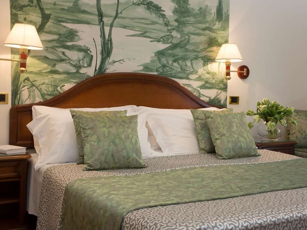 Room (Villa) - Photo 1