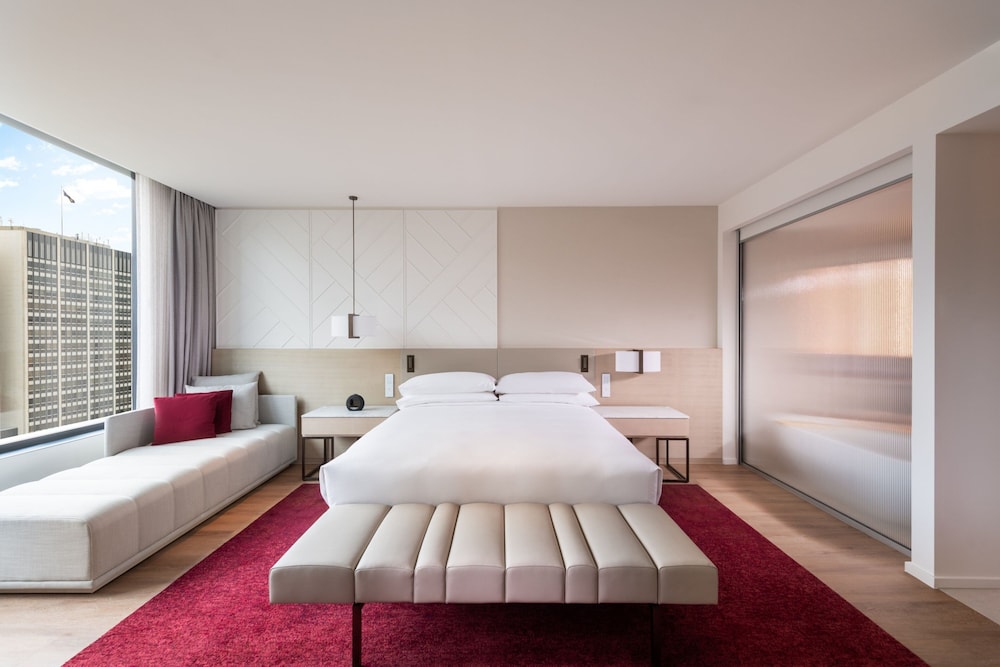 Executive Room, 1 King Bed