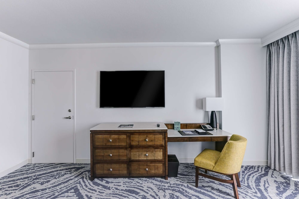 Available room