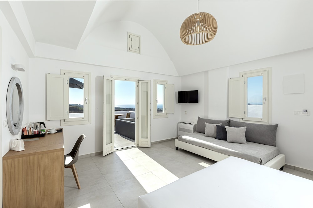 Panoramic Suite, Hot Tub (Outdoor) - Photo 3