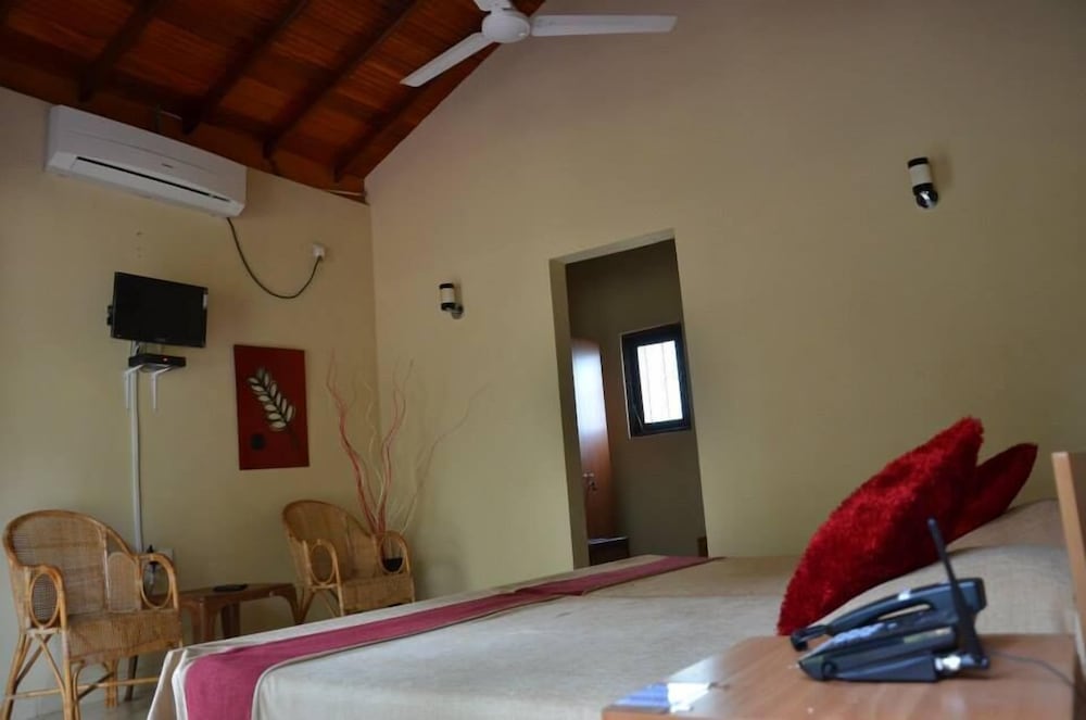 Deluxe Cottage, 2 Twin Beds, Garden View, Garden Area photo 1