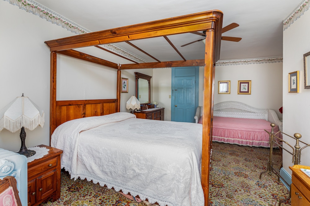 Romantic Suite, 1 Bedroom, City View (Lucia) photo 1