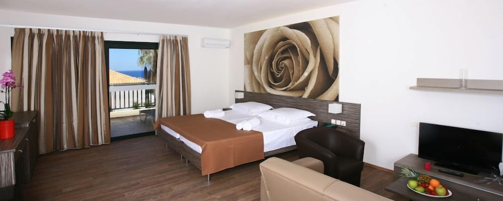 Junior Suite (Executive)