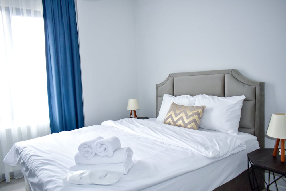 Standard Suite - Photo 1