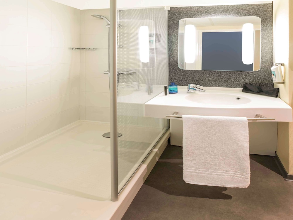 Standard Room, 1 Double Bed - Photo 2