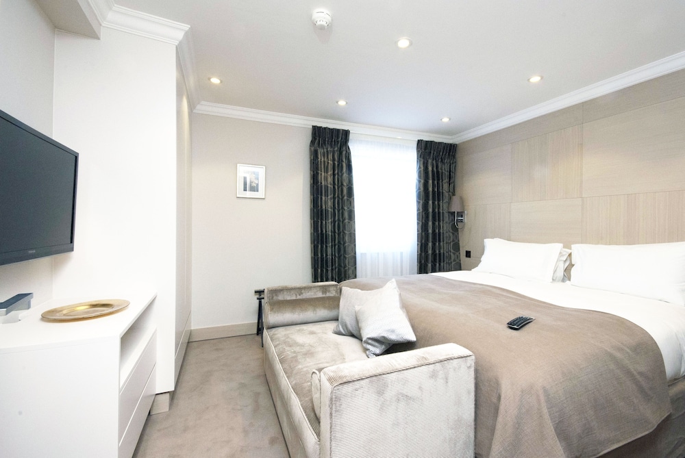 Executive Apartment, One Bedroom photo 3