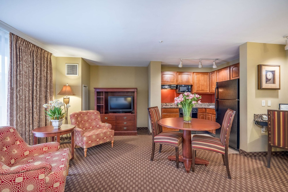 Suite, 2 Queen Beds, Accessible, Non Smoking (Efficiency) photo 1
