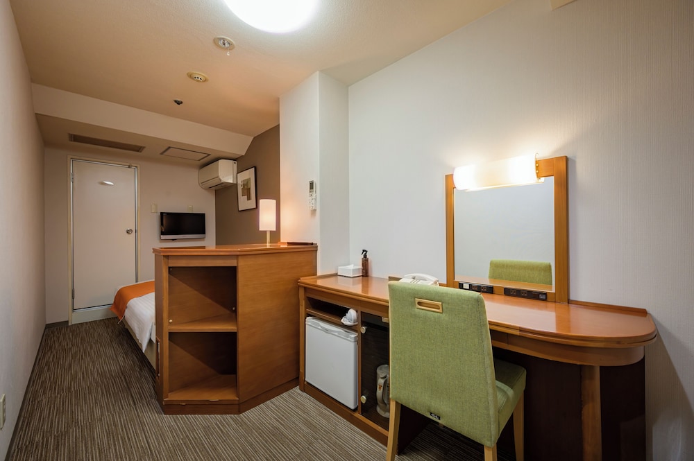 Economy Single Room