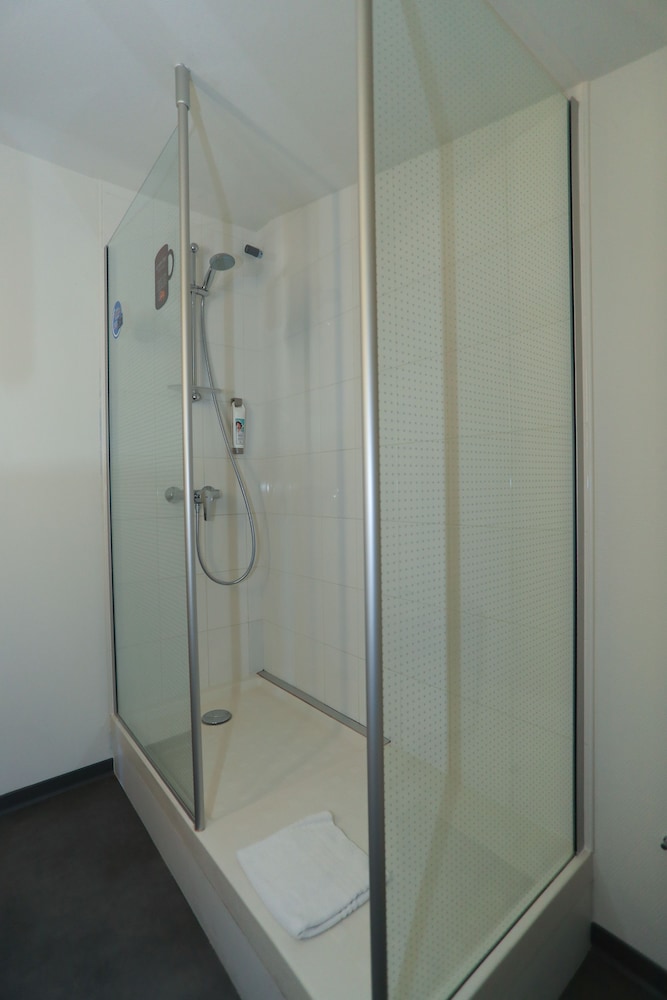 Standard Double Room, 1 Double Bed photo 2