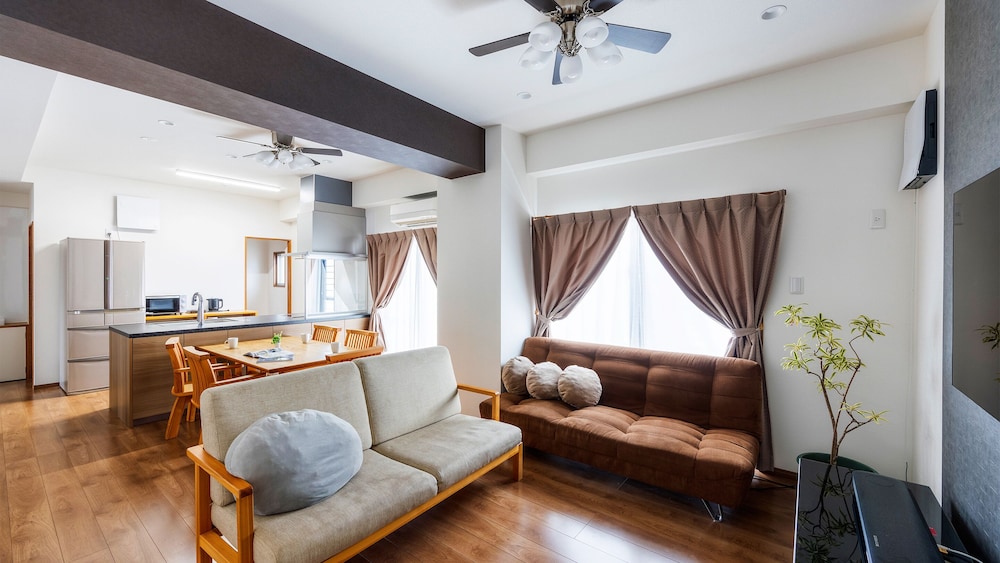Deluxe Condo