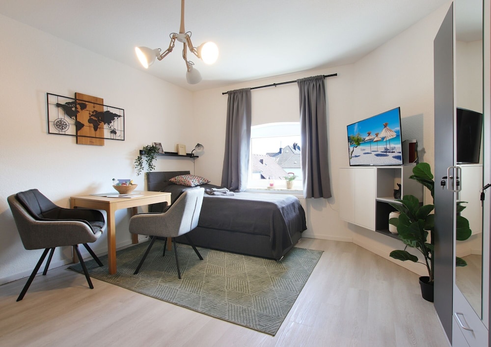 Business Condo, Kitchenette, Courtyard View
