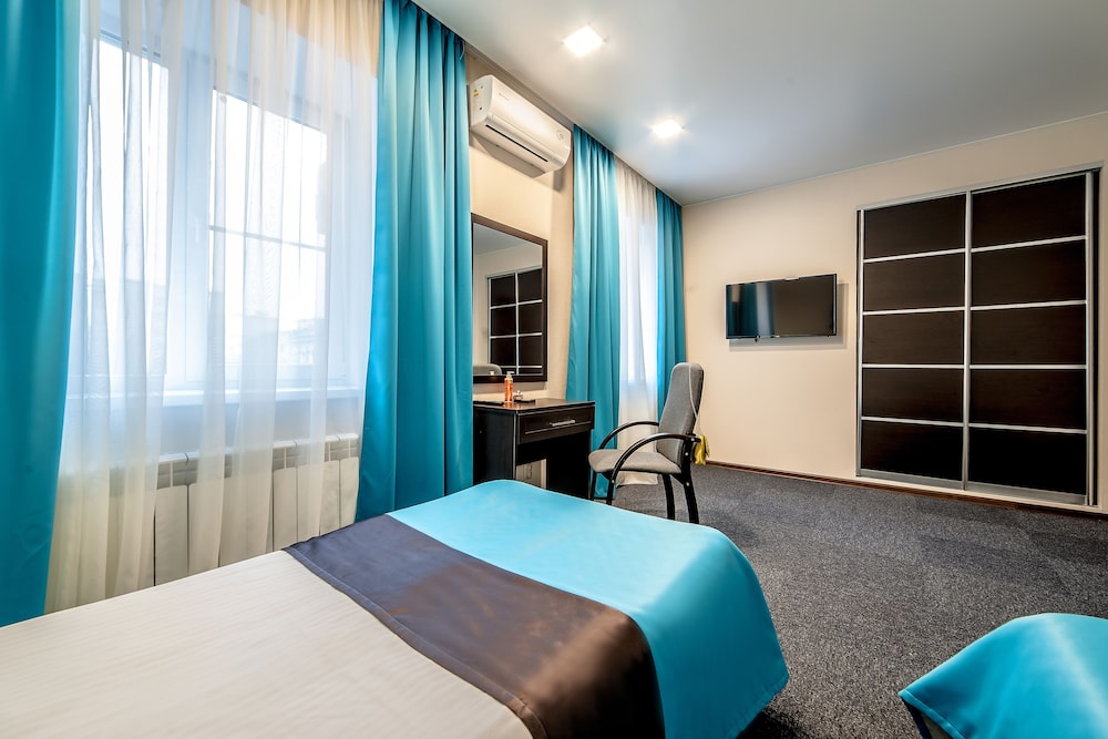 Three-room Grand Suite for 4 people photo 2