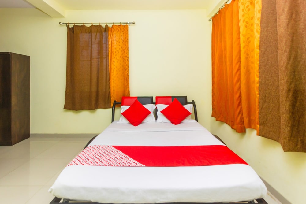 Deluxe Double Or Twin Room, 1 King Bed photo 3