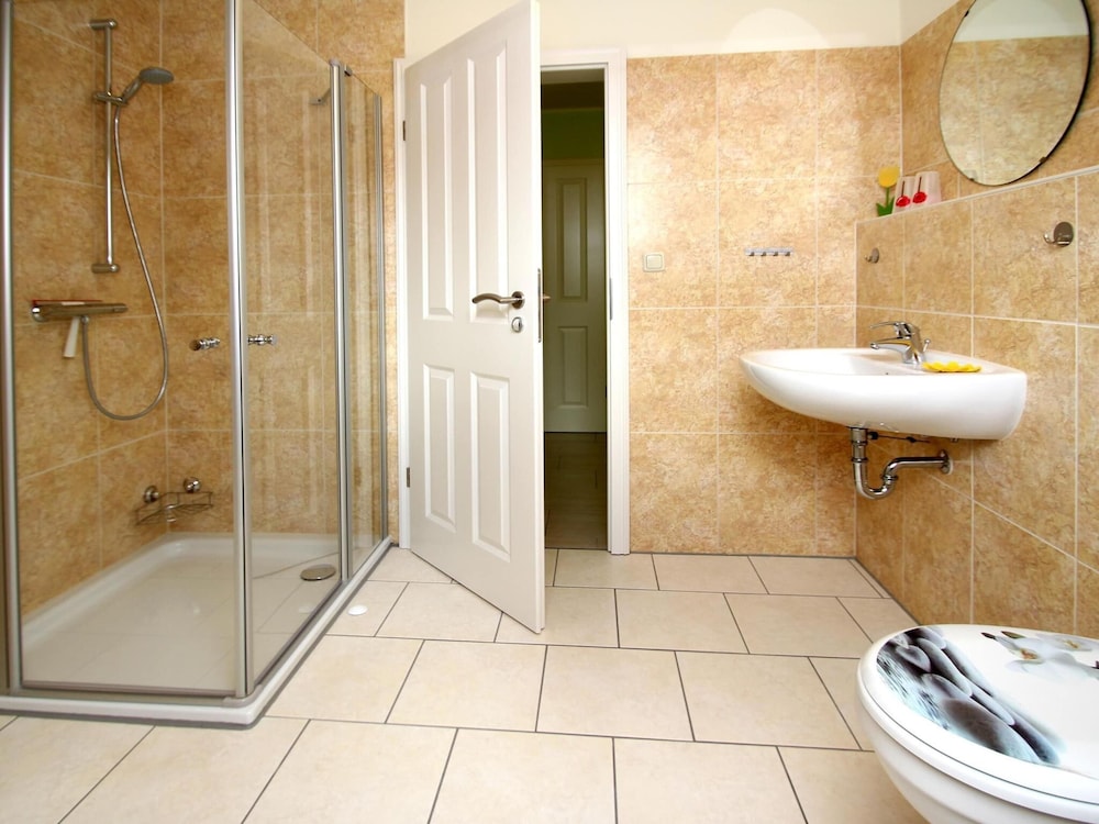 Classic House, 6 Bedrooms photo 2