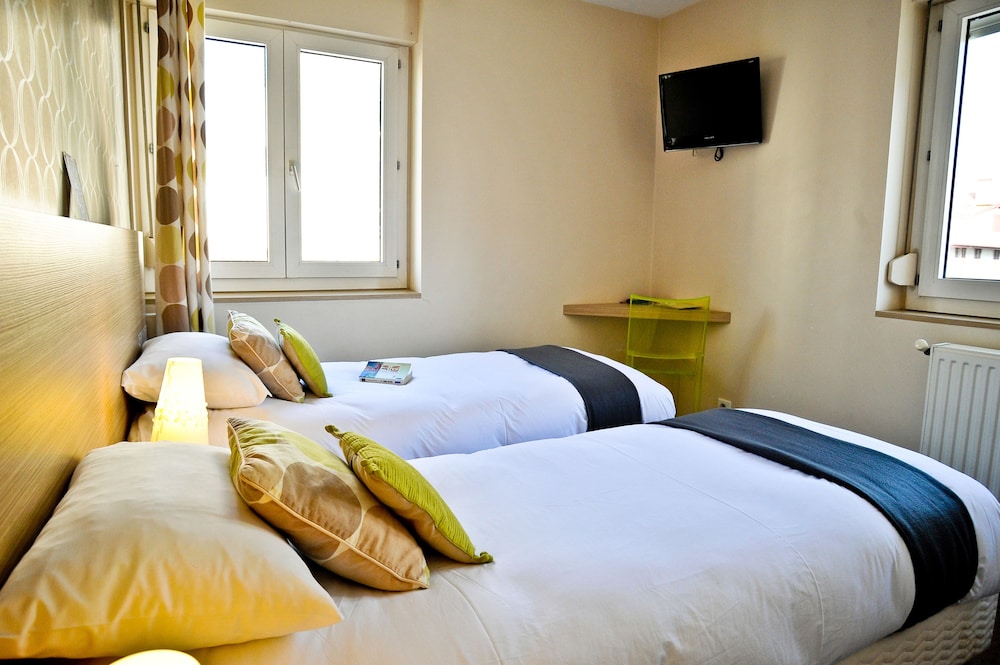 Double or Twin Room photo 1