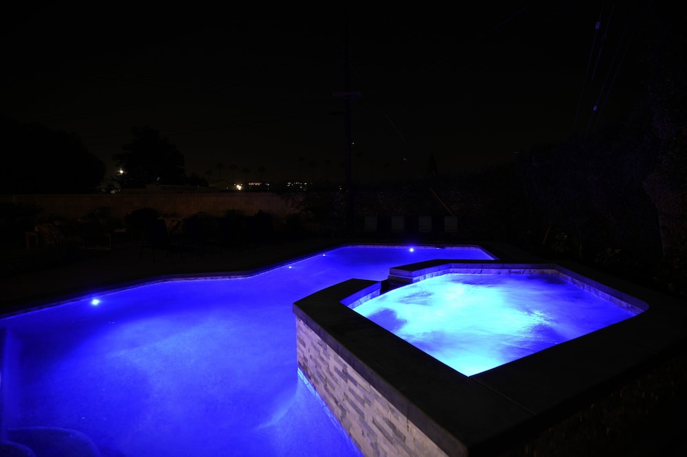 House, Multiple Beds, Pool Access, Pool View ( Destination #47) photo 3
