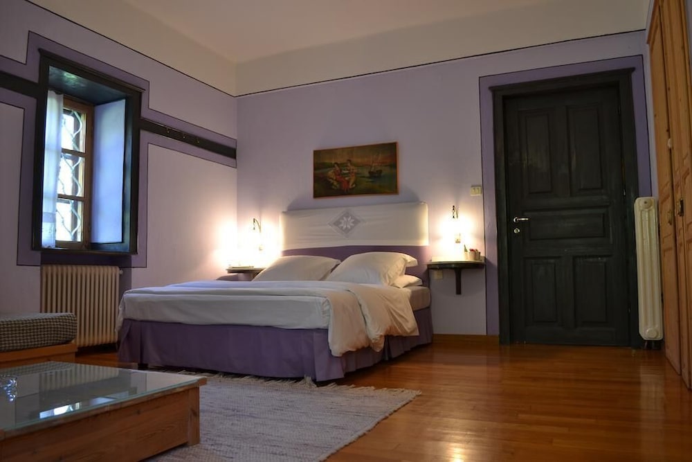Family Double Room, Mountain View photo 3