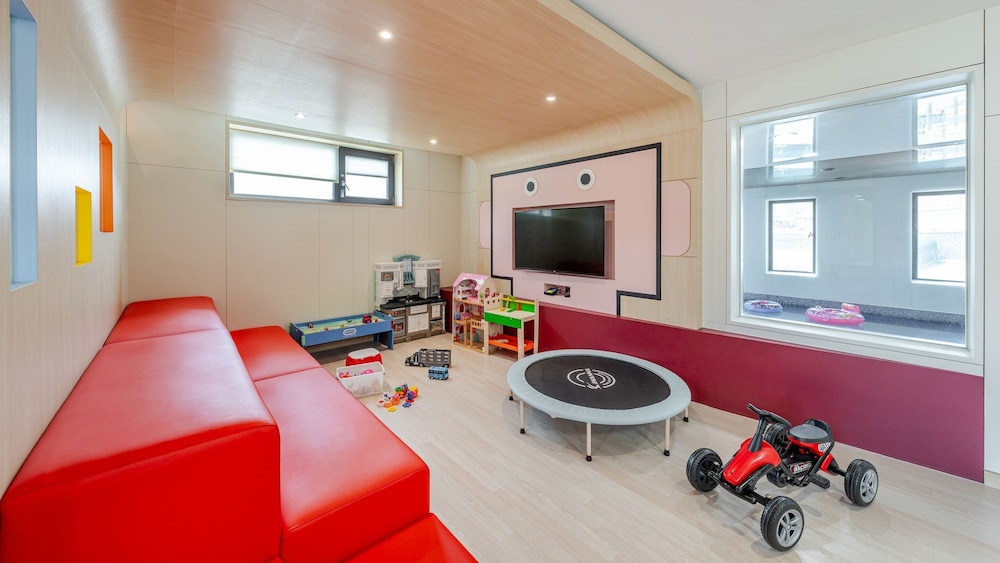 Basic Room, 2 Bedrooms (Room S301 (Special Kids Pool Villa))
