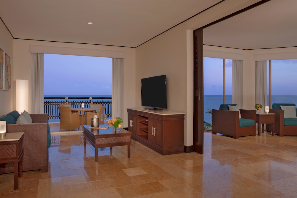 Preferred Club Ocean Front Master Suite - Photo 5