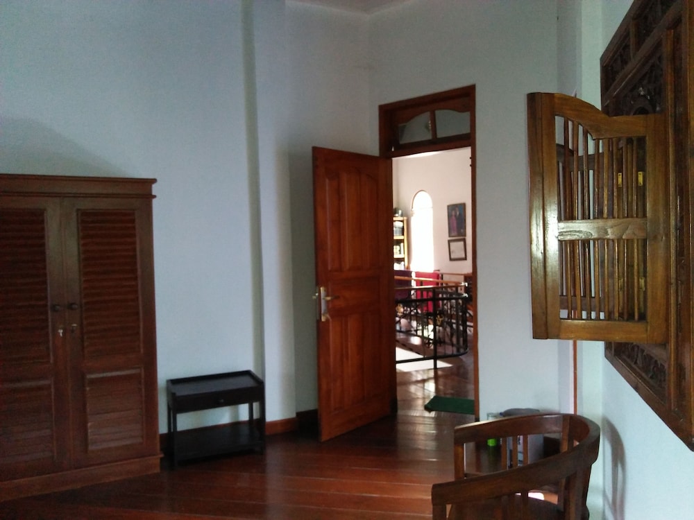 Basic Suite photo 2