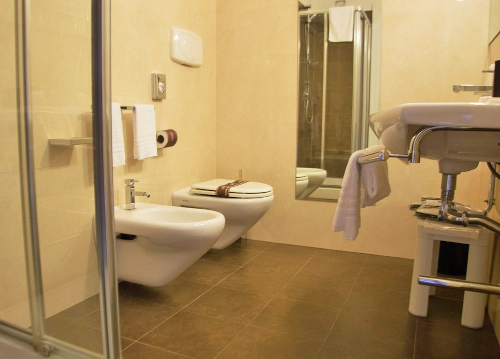 Business Single Room photo 3