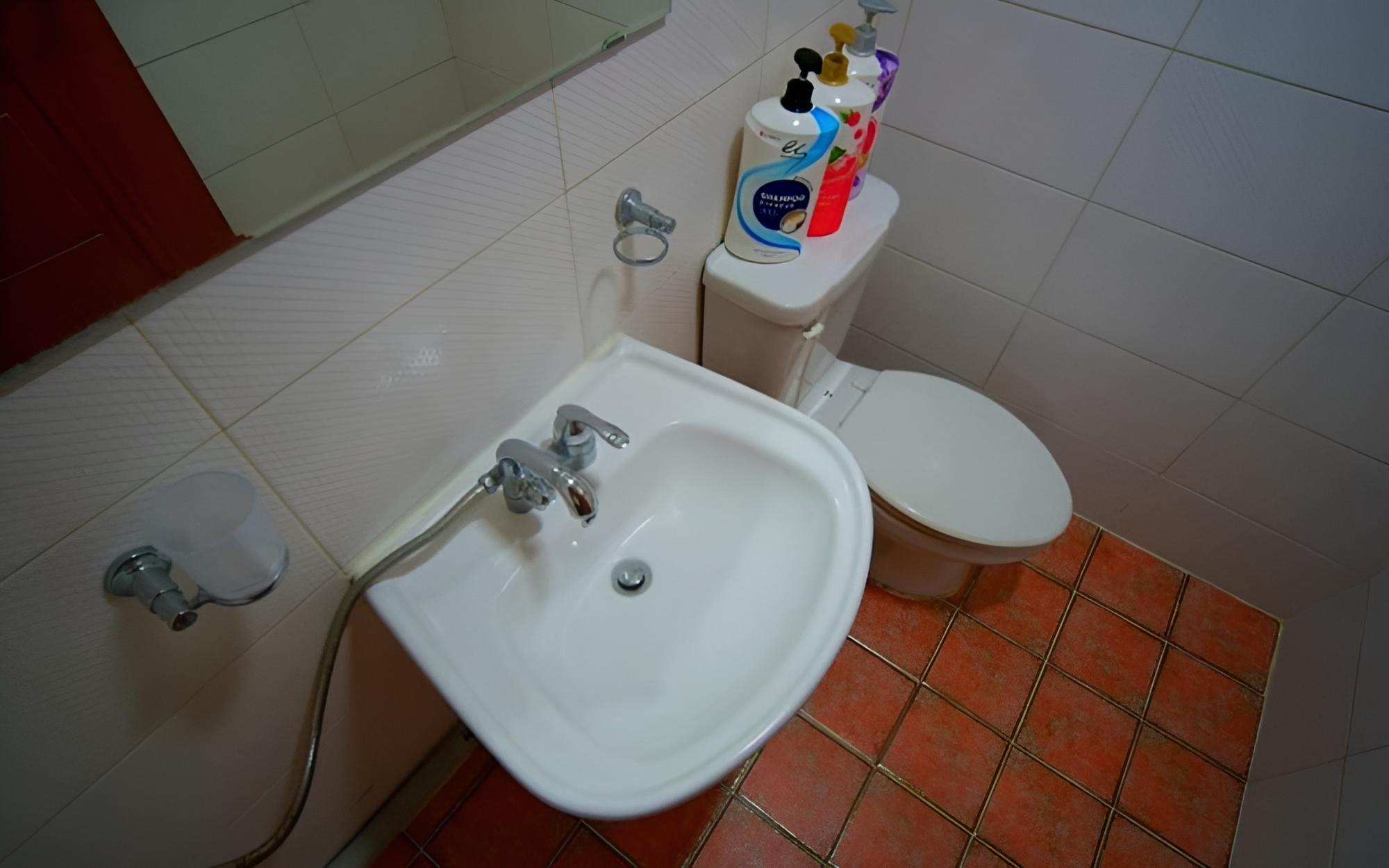 Room (C wing 101) photo 3