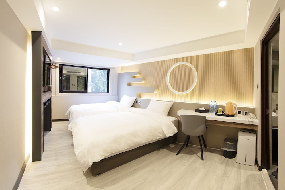 Deluxe Double Room photo 3