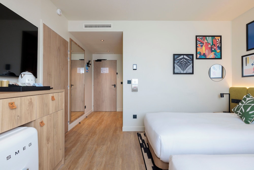Room, 2 Twin Beds, Accessible