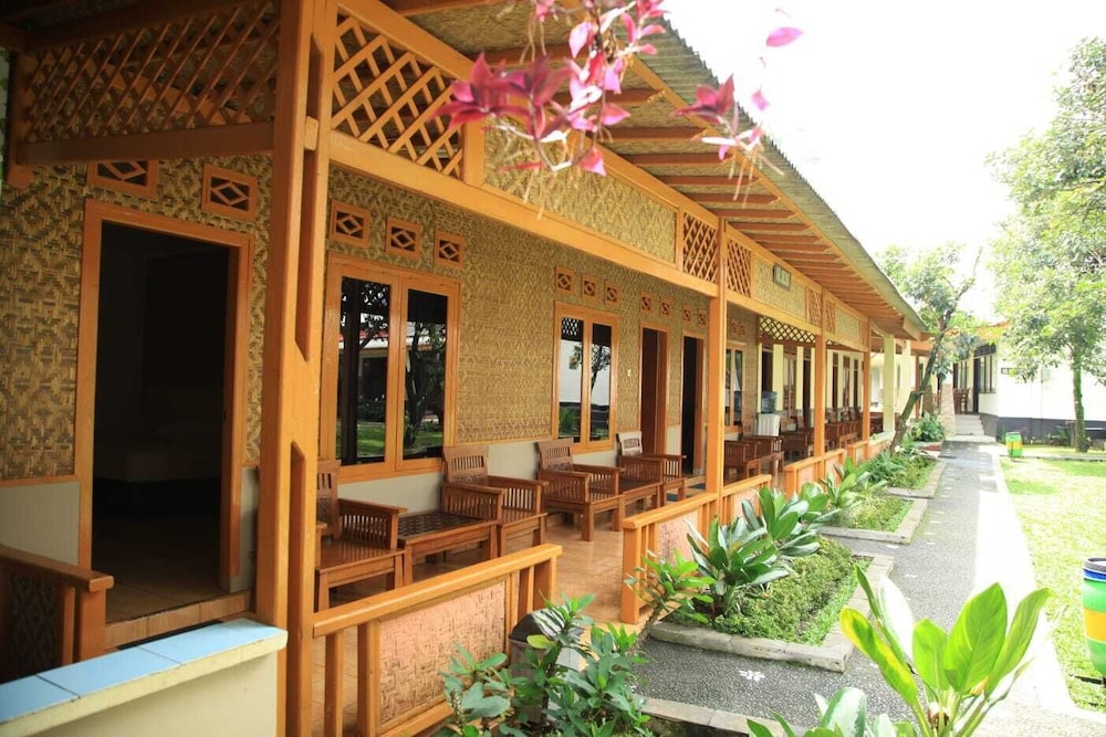 Standard Double Or Twin Room, Balcony, Garden View photo 2