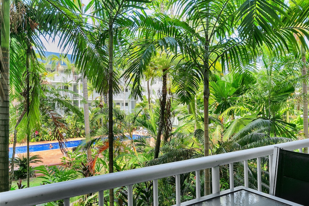 Standard Apartment, 1 Bedroom, Garden View photo 2