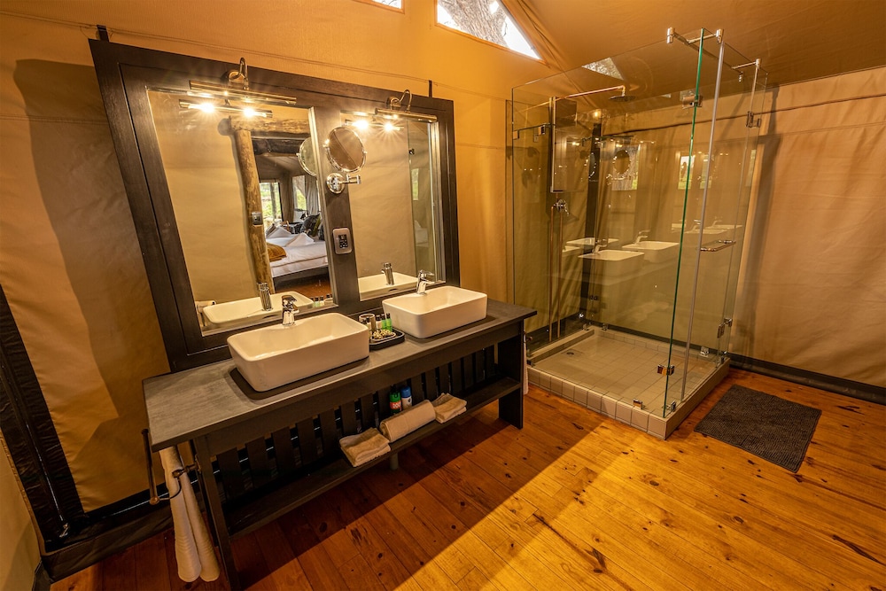 Luxury Room photo 2