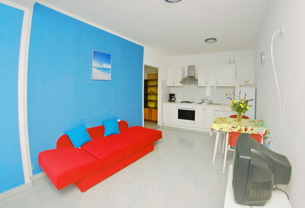 Apartment (A3) photo 1