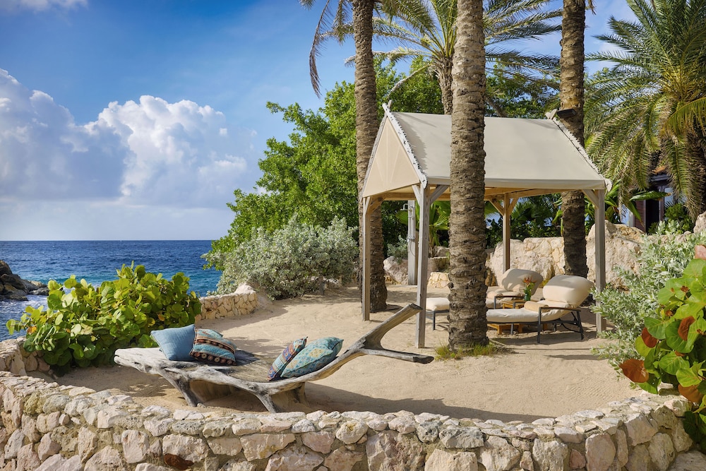 Beachfront Suite, Private Pool