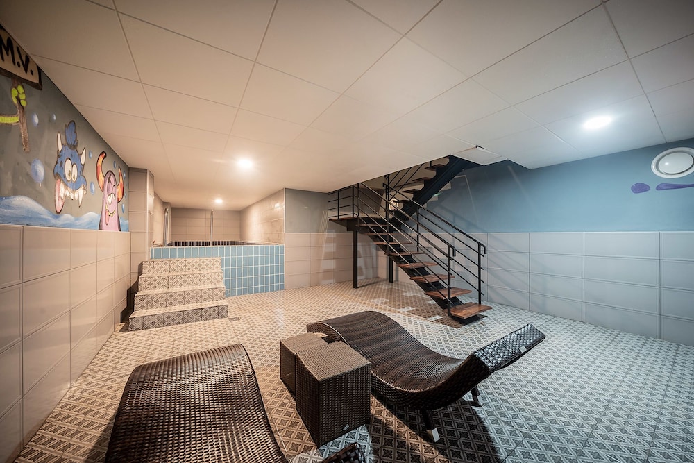 Room (Spa A) - Photo 6