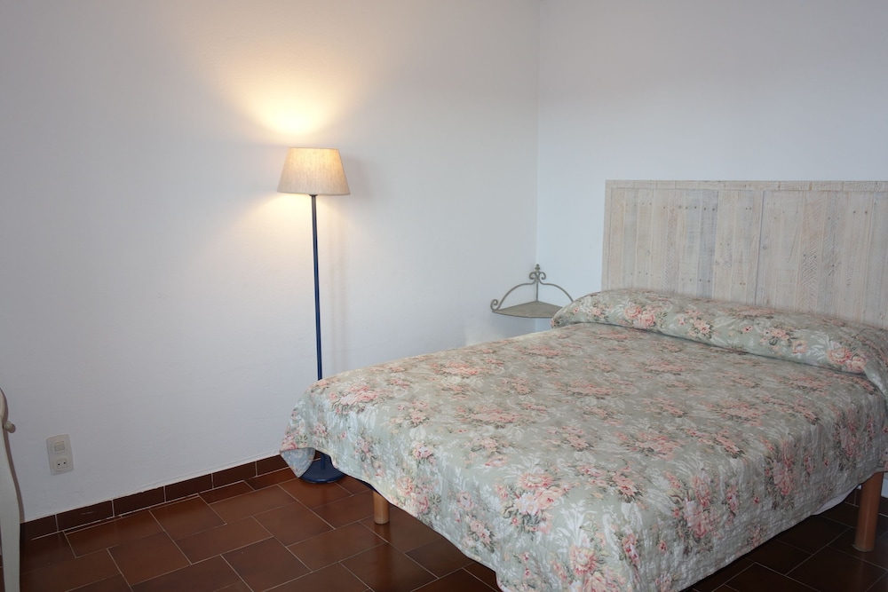 Villa, 4 habitaciones, 2 baños