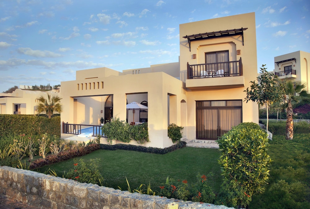 Garden View Three Bedroom Villa photo 3