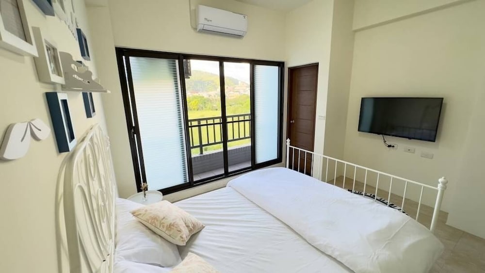 Comfort Double Room, 5 Bedrooms, Ensuite photo 1